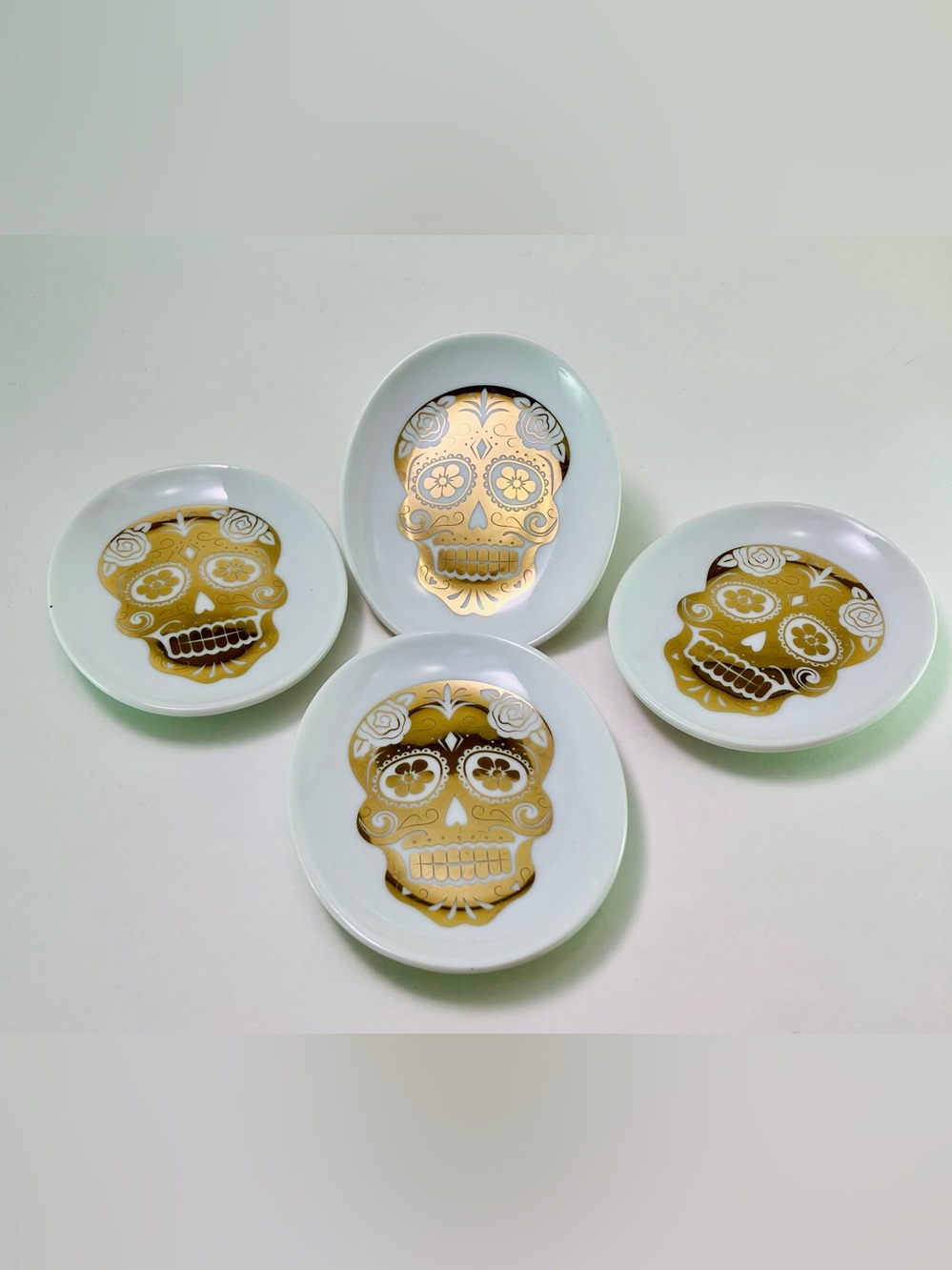 Set - 4 Paper Source Trinket Plates White Gold Skull Day Of The Dead  Halloween